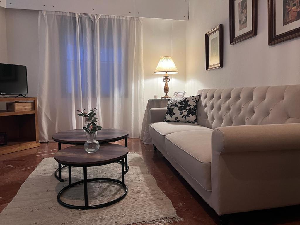 Apartamento Turistico R. Gonzalez Abreu セビリア エクステリア 写真
